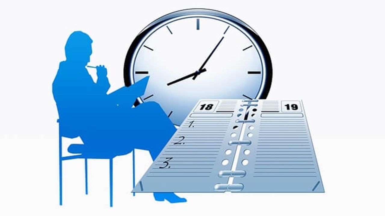 Kesintisiz Göreve Gelinmeyen Günlerin İçerisinde Resmi Tatil Olmasının Etkisi