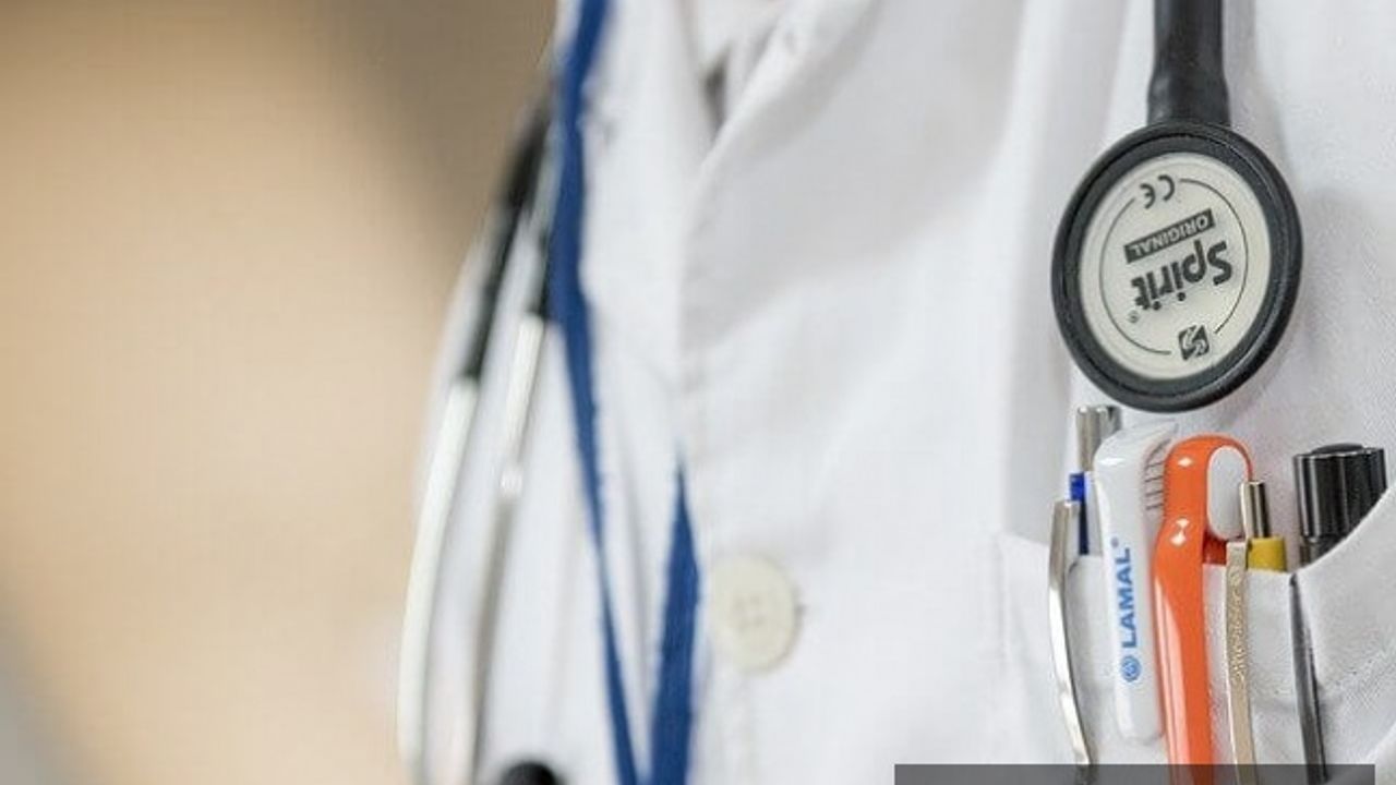 Danıştay, kamu hastanelerinde görevli doktorların özel muayene açamayacaklarına karar verdi