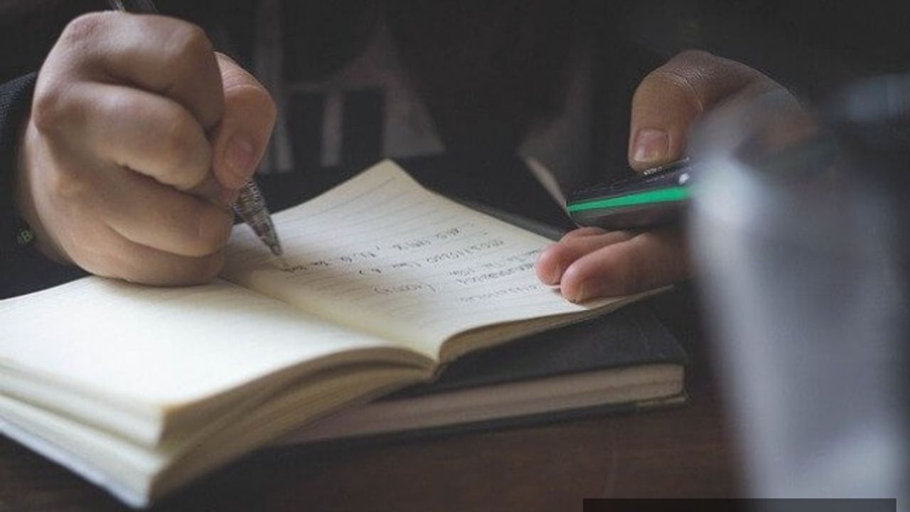 Anayasa Mahkemesinin yapısı hakkında kısa ders notu