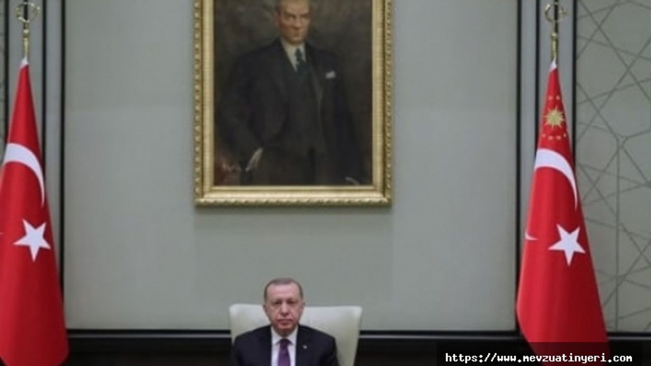 Kadrolu-sözleşmeli öğretmen ayrımı ortadan kaldırılıyor