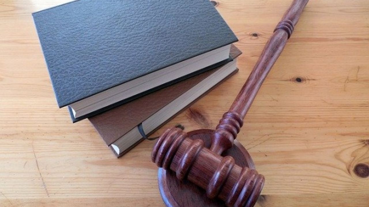 İdare idari işlemde dava açma süresini bildirmek zorunda mı?