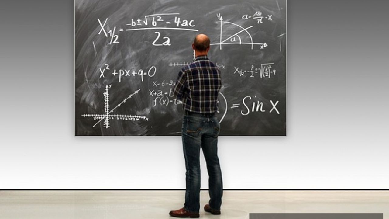öğretim görevlisinin ücretsiz izin hakkı