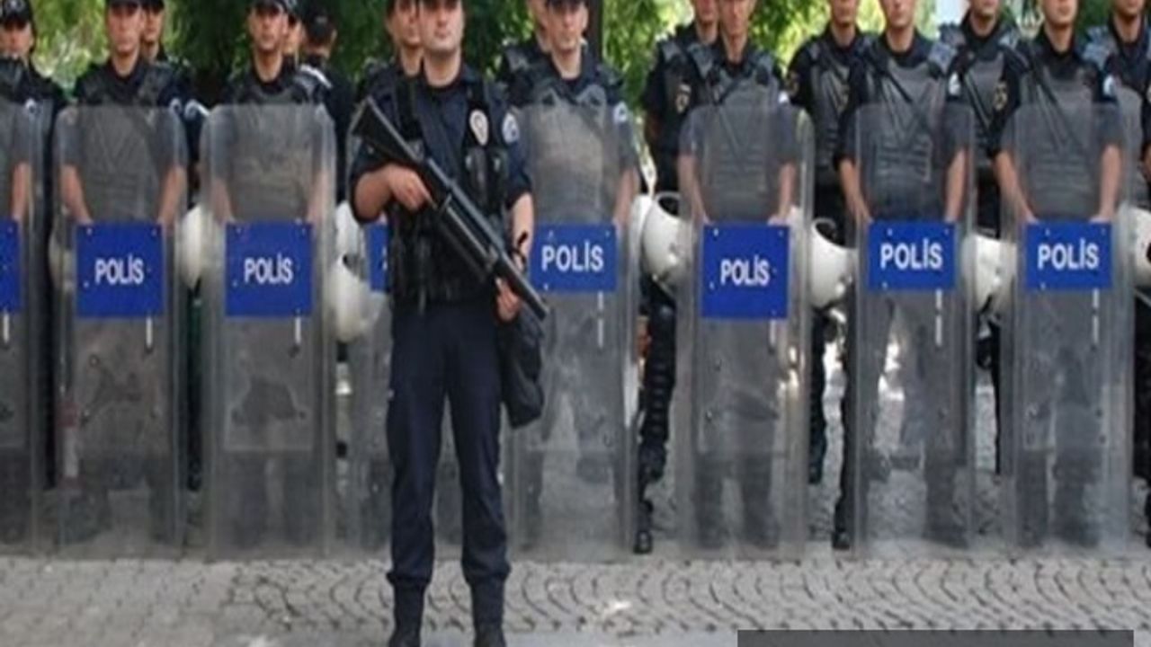 Danıştay, öğretmenlik sınavını kazanan polise muvafakat verilmemesi işlemini iptal etmedi