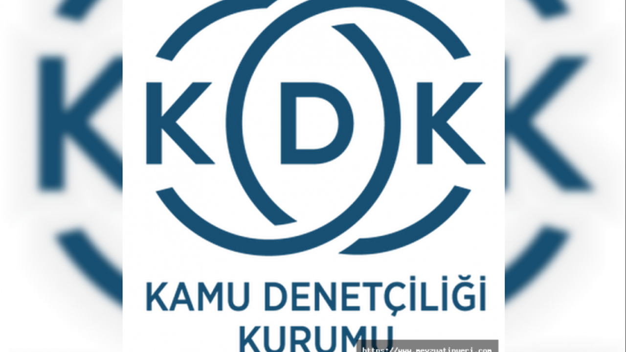 KDK, arkadaşları hakkında ileri geri konuşan memura verilen ceza hakkında nasıl karar verdi?