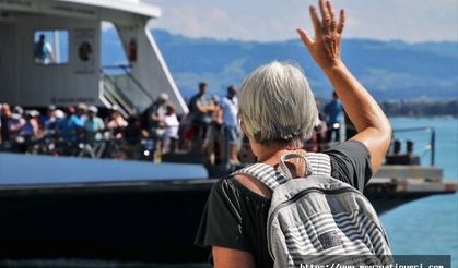 Memur emekli olan eşi için sürekli görev yolluğu alabilir mi?