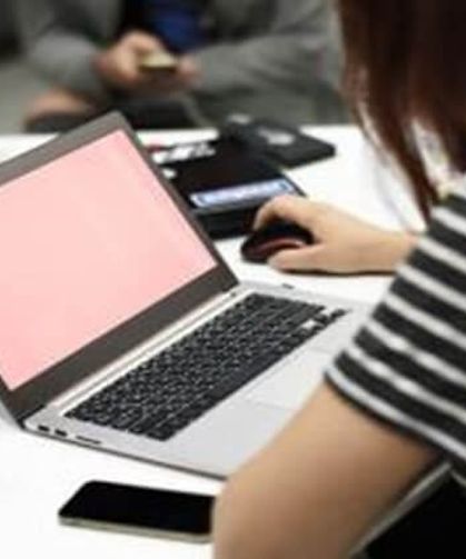 Memur İzin İstemeden Amir Memuru İzne Ayırabilir mi?