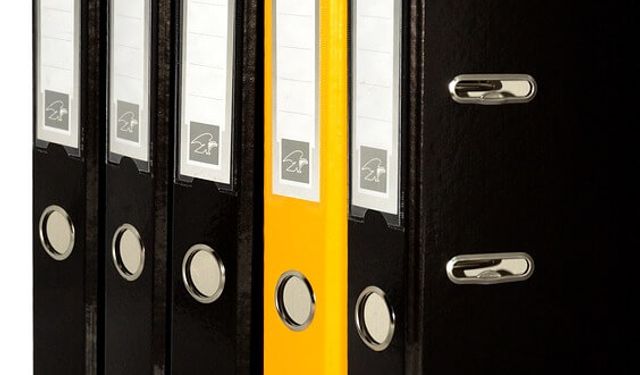 İdareler Talep Halinde  Soruşturma Raporunu Memura Vermek Zorundadır.