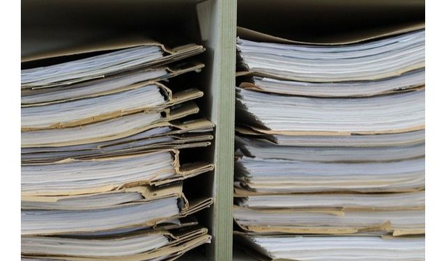 Disiplin soruşturmasında memura savunma için  raporun verilmemesi suçu