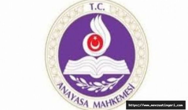 Anayasa Mahkemesi, icap nöbeti karşılığı ödenen ücretin 120 saatle sınırlanması kuralını iptal etti.
