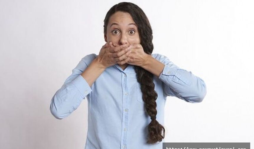 "Bunlar para yiyor" şeklinde dedikodu yapmak hakaret suçu olur mu?